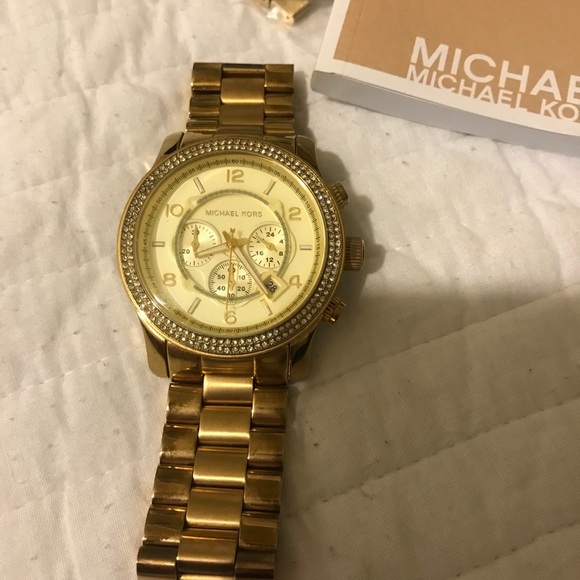 Mk 5575 stainless steel watch - Picture 3 of 5